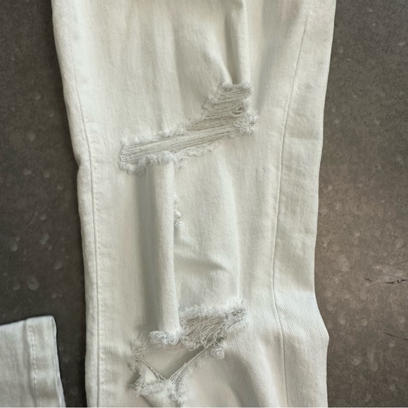 Joe’s Jeans Women’s Straight distressed jeans - Picture 12 of 16